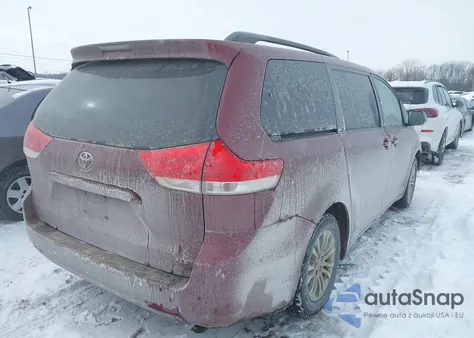 2014 Toyota Sienna Xle V6 8 Passenger from USA, damaged, VIN 5TDYK3DC9ES412134